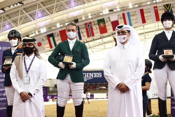 Rodolpho na cerimônia de premiação na fantástica arena de Al Shaqab, em Doha (In2strides)
