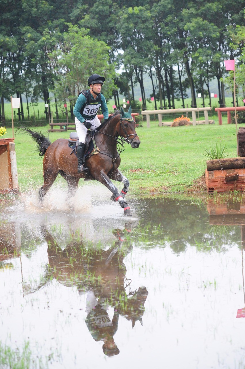 Marcio Appel e PP Tarca durante o difícil cross em Colina (José Carlos / divulgação)