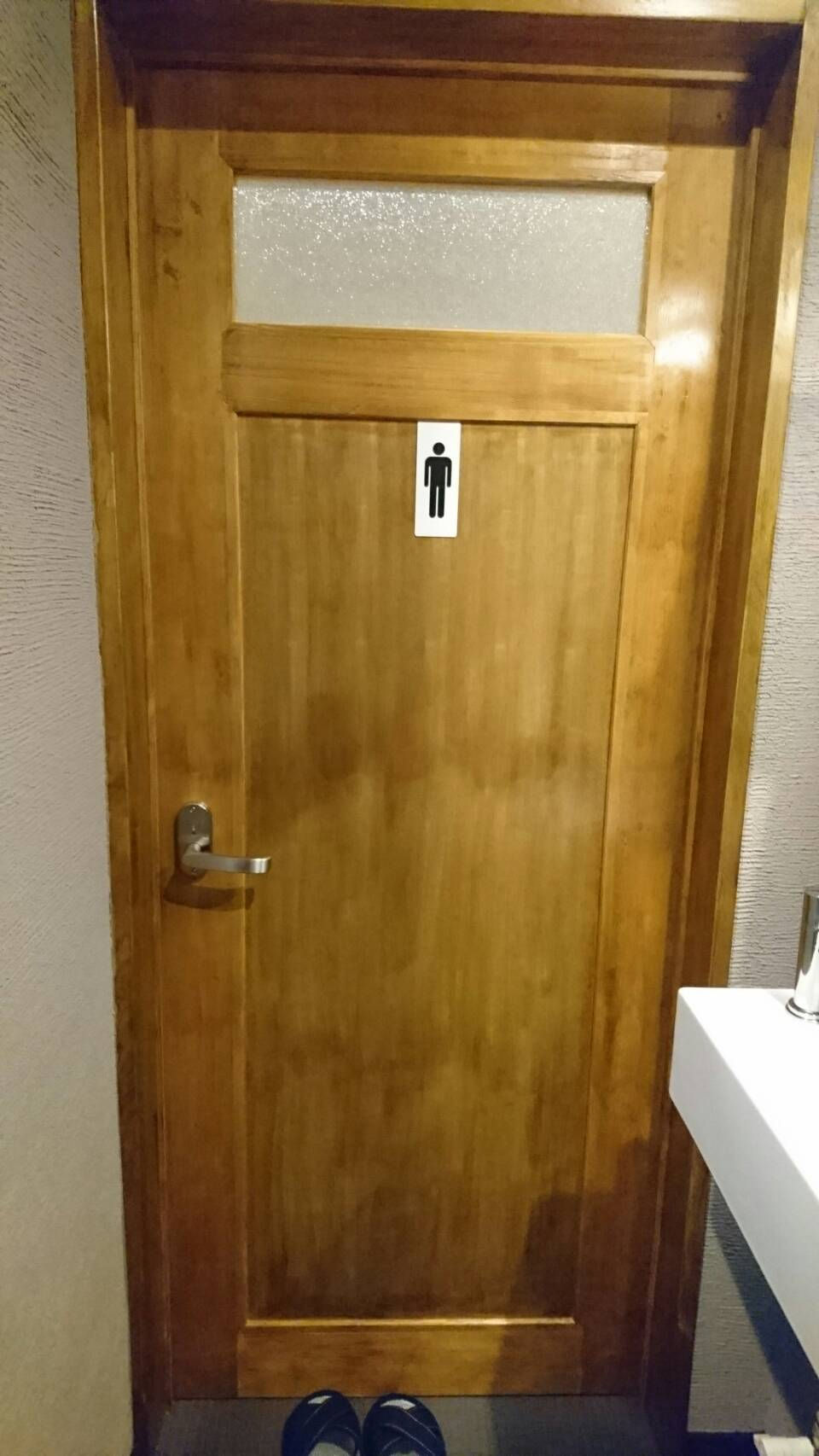 開き戸