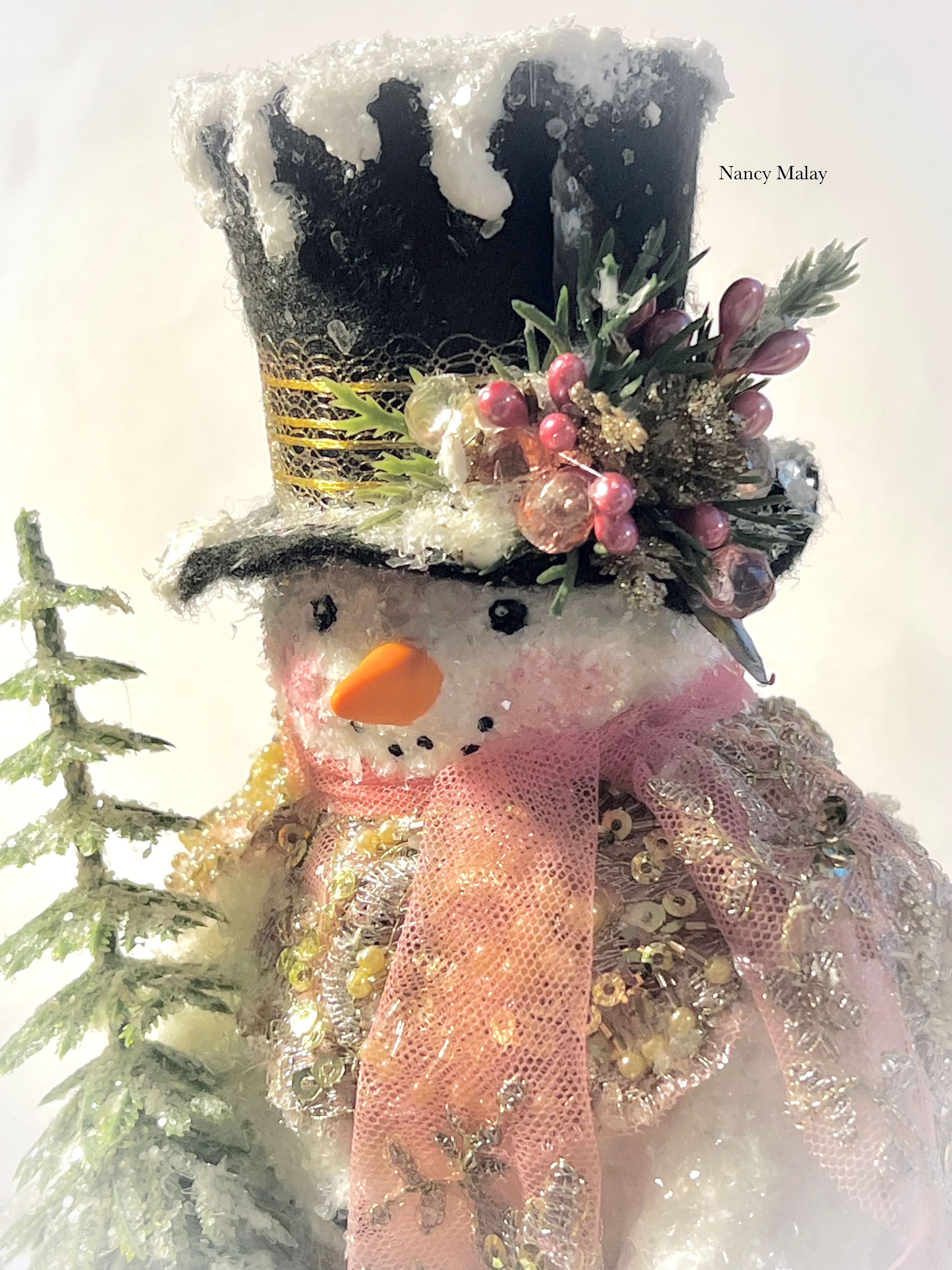 “Pinky” 10.5” Tall