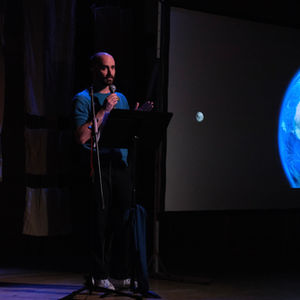 Uprooted: Journalism on stage