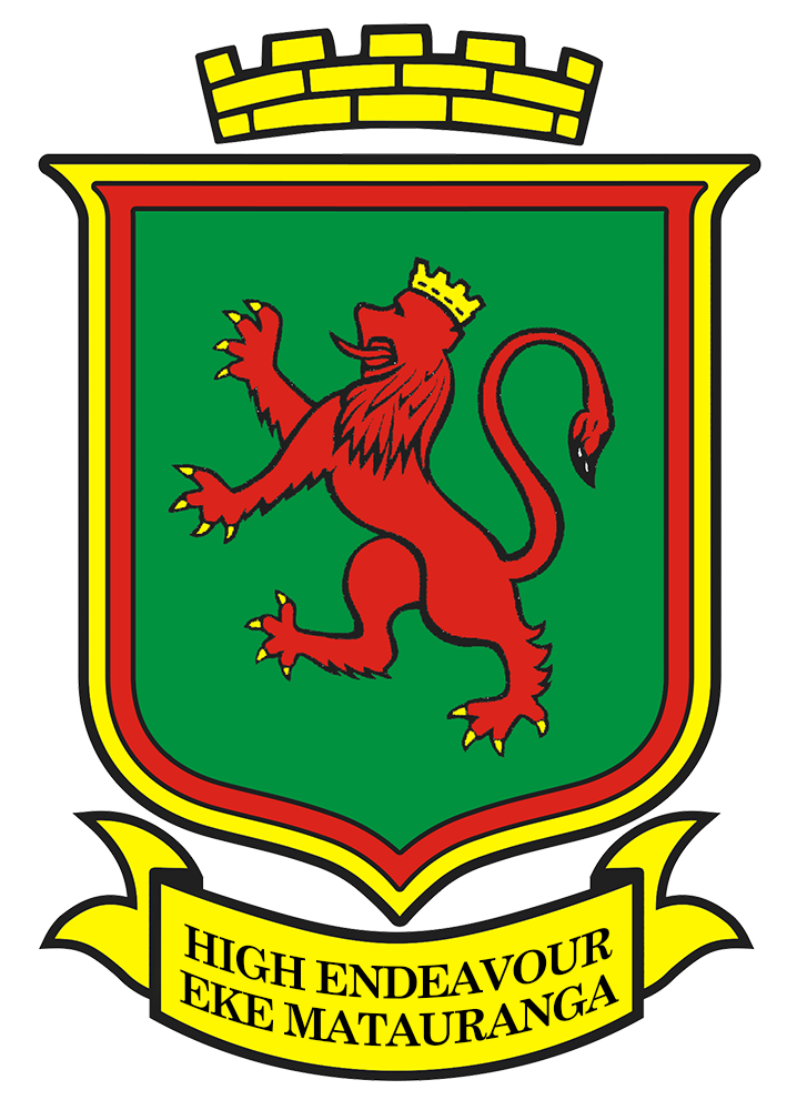 High Endeavour Eke Matauranga school crest with red lion