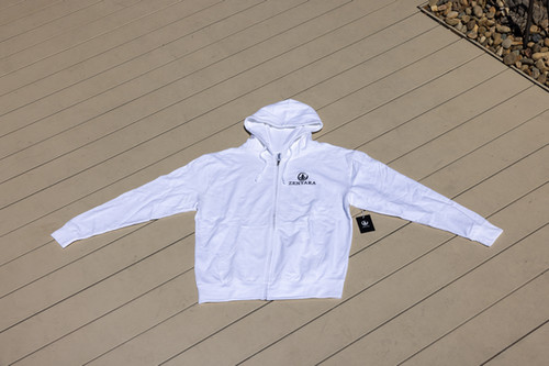 ❤︎ HAYA♡ ❤︎ White Zip-Up Embroidered | zenyara