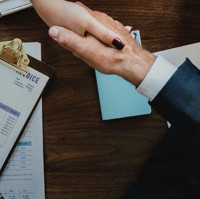 Why You Should Treat B2B Sales as a Performance Instead of a Job