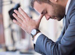 5 Common B2B Sales Pitfalls to Avoid if You Want to Win More Deals