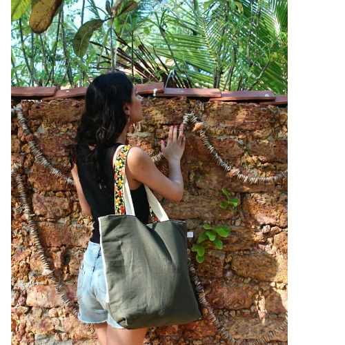 Thumbnail: Piña Colada Tote
