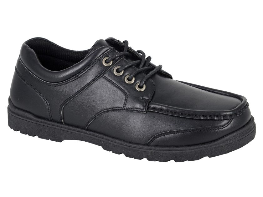 ROUTE 21 4 Eyelet Apron Boat Shoe Black