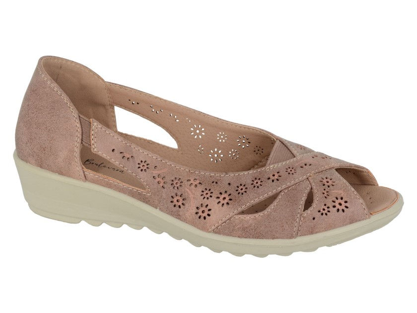 BOULEVARD Fuller Fitting Peep Toe Crossover Casual Light Tan