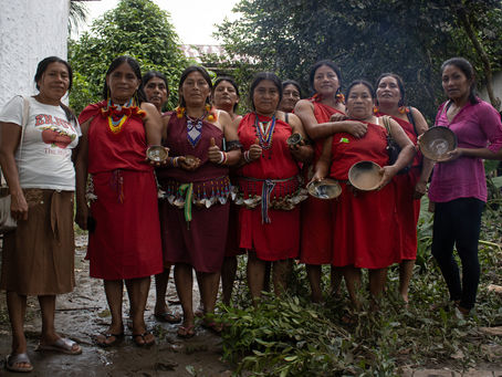 Mujeres Awajún fortalecen su arte cerámico como camino de identidad y sustento
