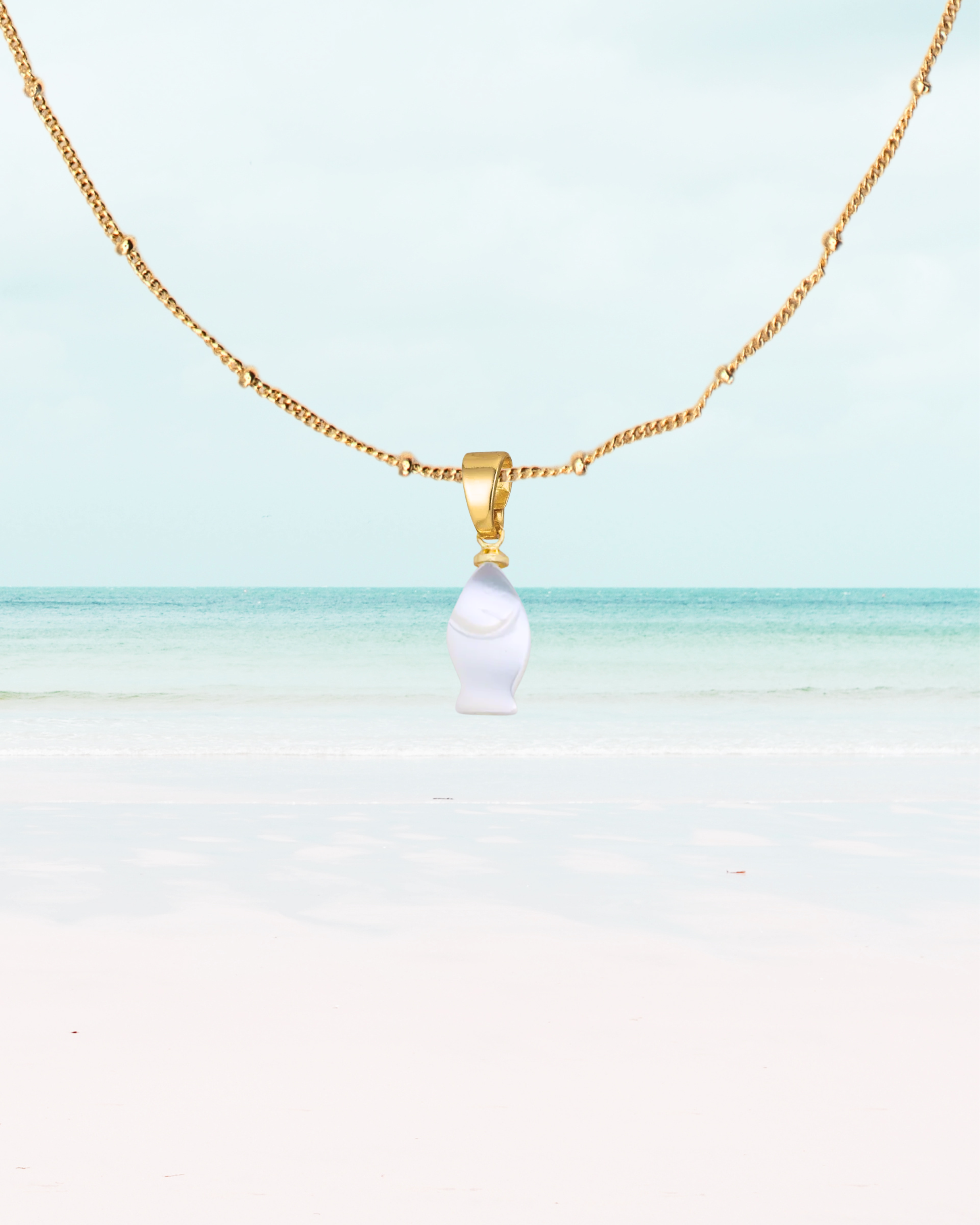 Pearl Shell Fish Necklace