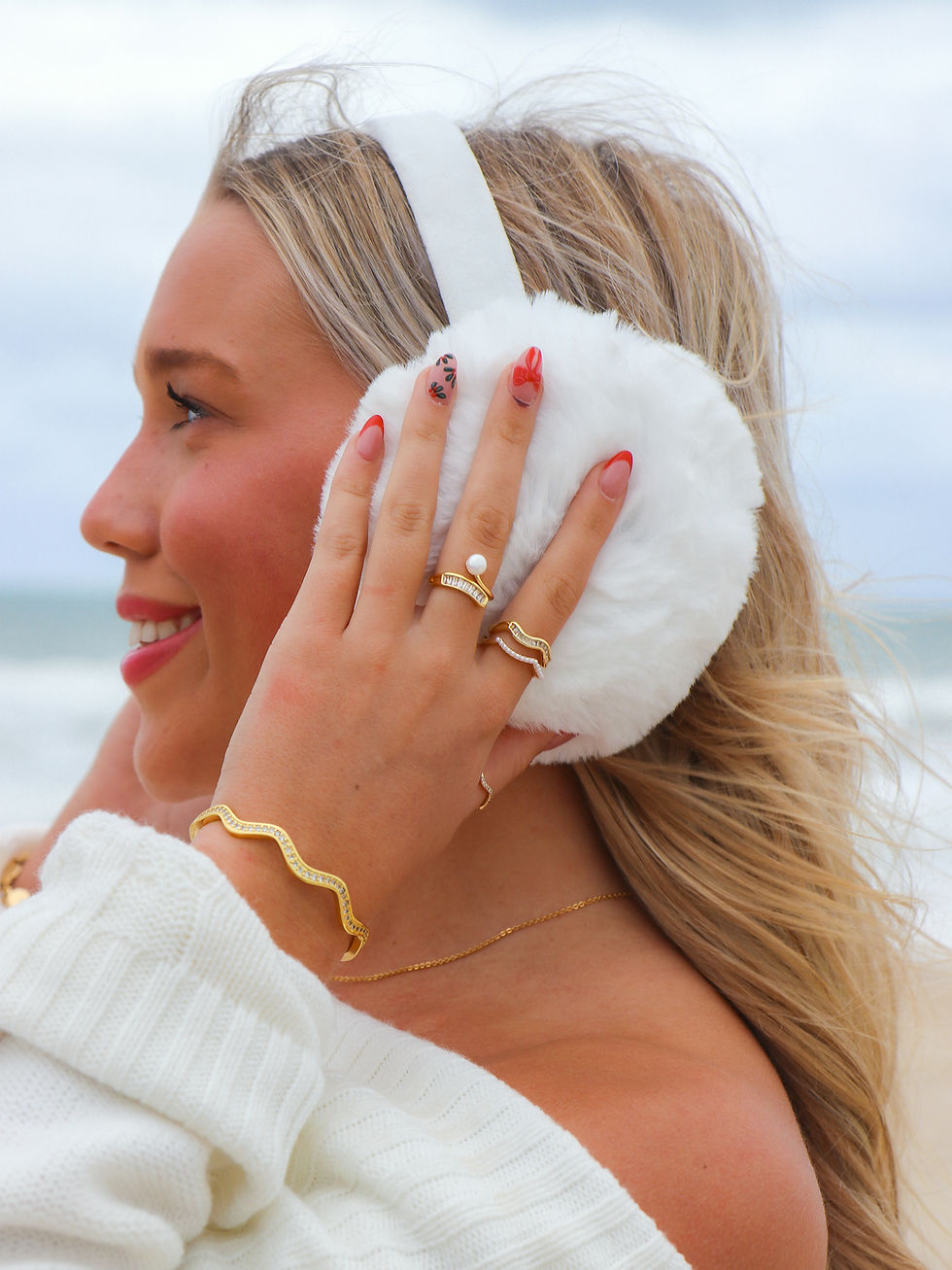 Thumbnail: Gold Pearl Tide Ring