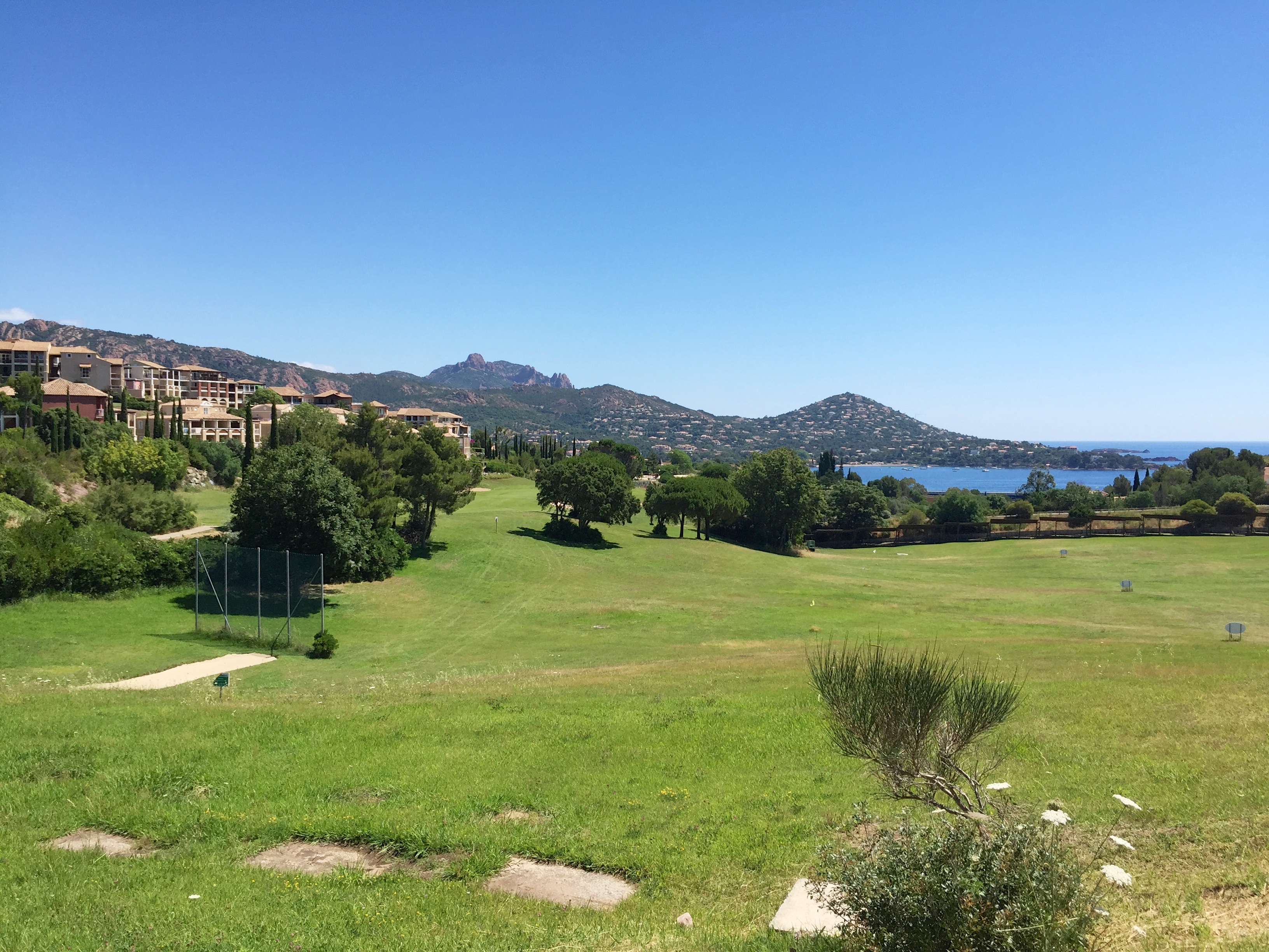 Golf 9 Trous CAP ESTEREL Location Vacances de Particulier
