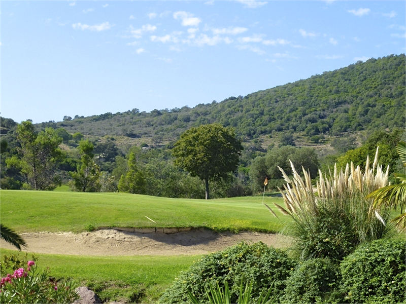 Appartement vue Golf CAP ESTEREL Location Vacances de Particulier