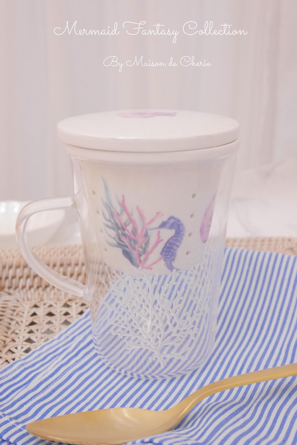 Thumbnail: Glass Mug with strainer