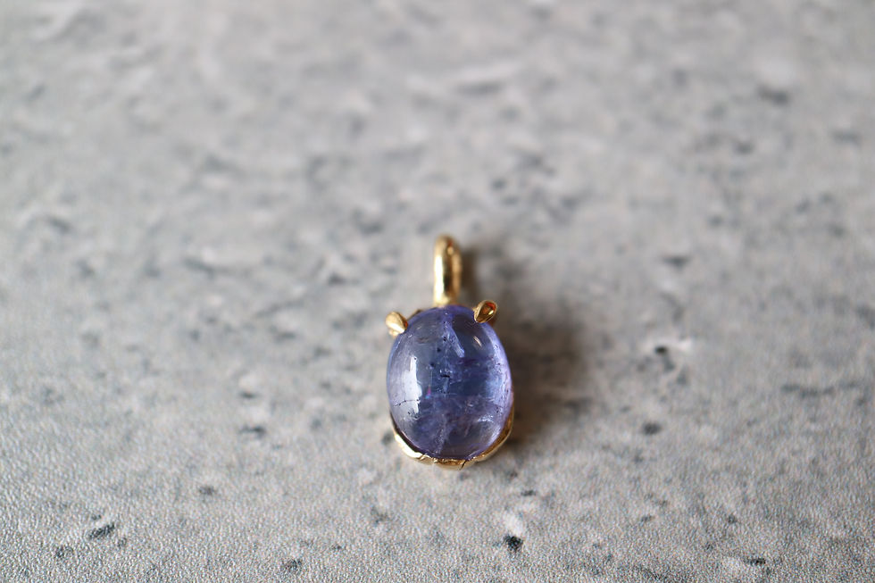 サムネイル： Iolite  K18 Pendant  top  (23PT-02)