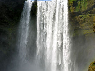 Green Economies and Iceland