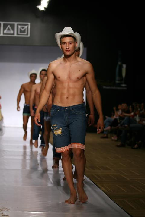 desfile paraguay alta moda