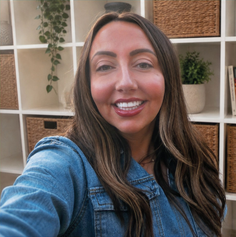 Smiling woman with long brown hair