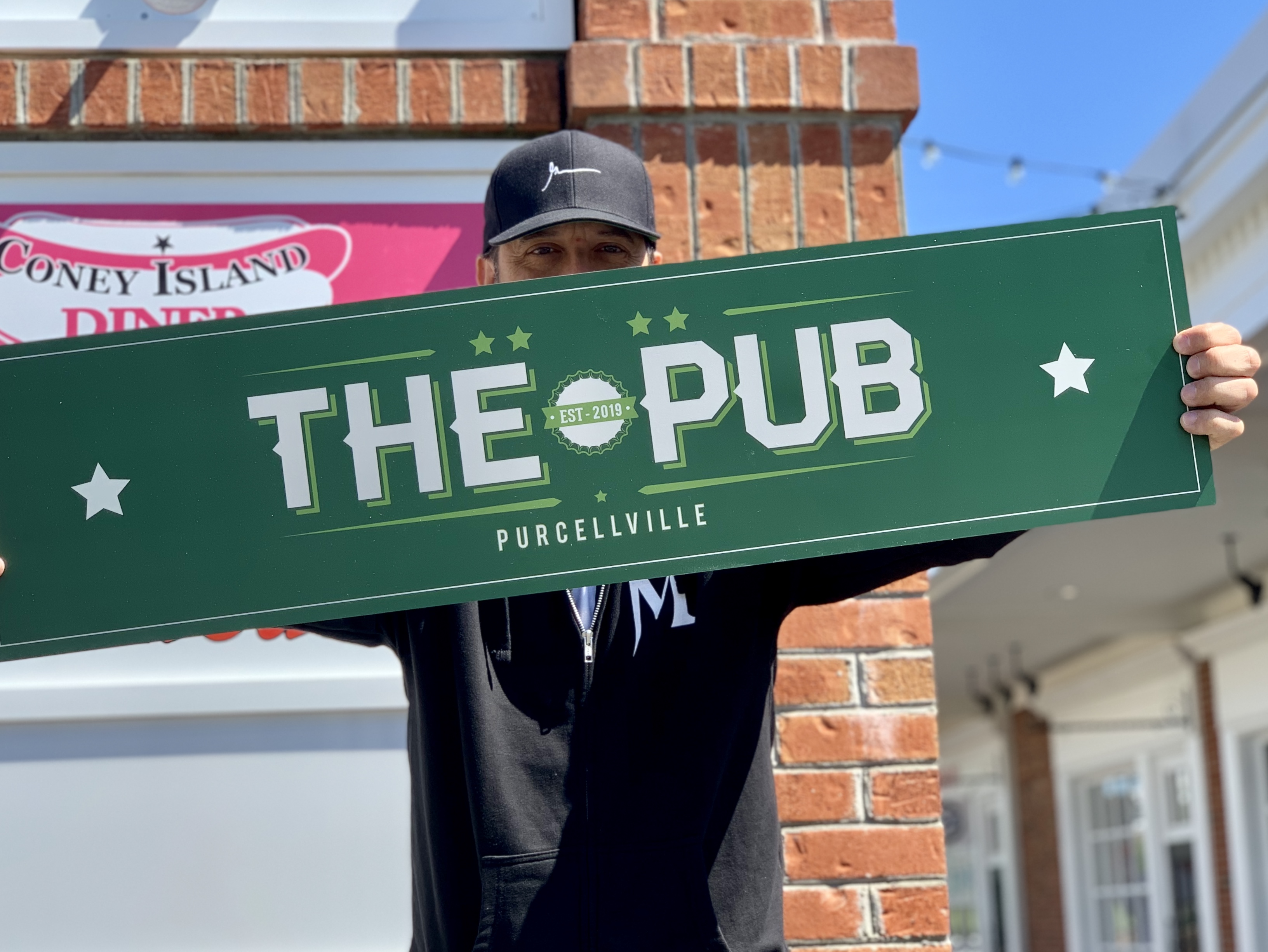 Bar The Purcellville Pub