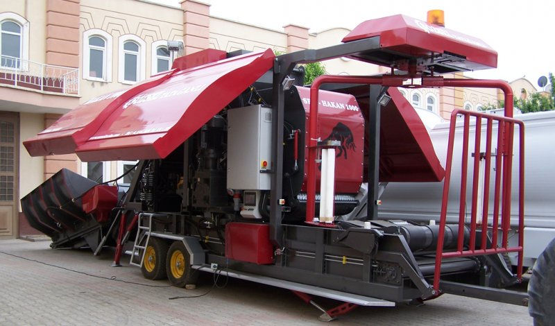 Silaj paketleme makinesi