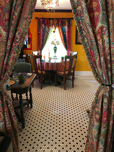 VacationHouse Bed & Breakfast 771 broadw