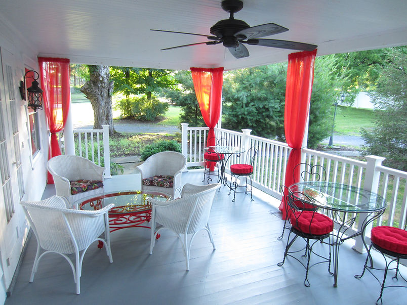 Vactionhouse Bed & Breakfast Ulster Park NY, Hudson Valley B&B