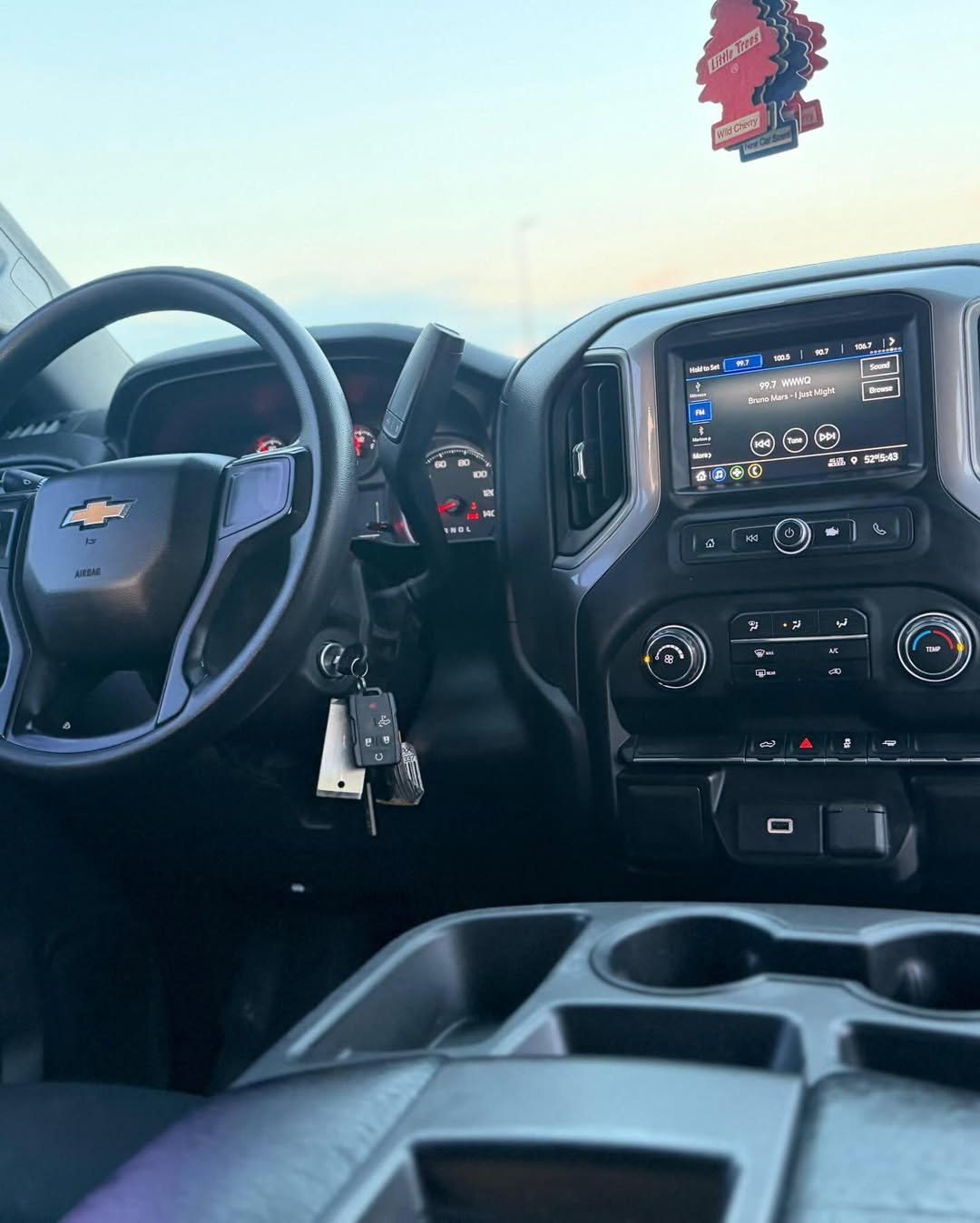 2020 Chevrolet Silverado 1500 Custom - Photo 9