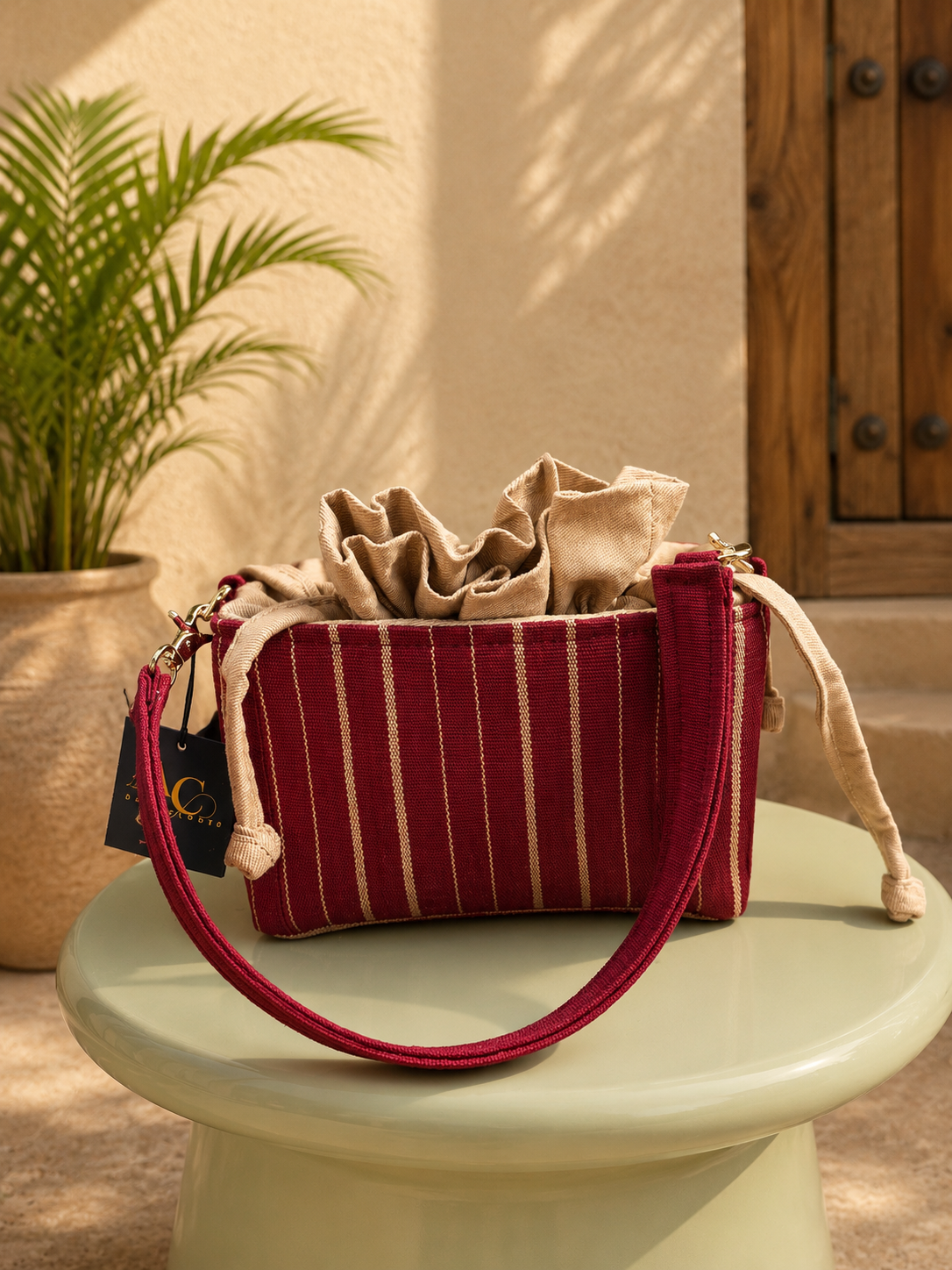 Yei Handbag - Burgundy