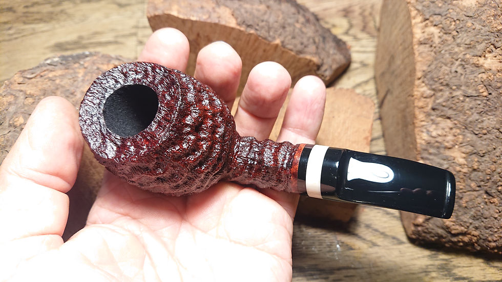 Thumbnail: Chubby Assymetric Apple 9mm Briar Pipe with Stag Horn Band