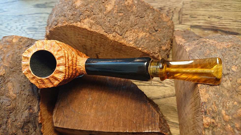 Thumbnail: Unique Pickaxe 9mm Briar Pipe with Buffalo Horn Shanked w. Brass Inlay