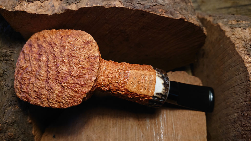 Thumbnail: Chubby Freehand Volcano 9mm Briar Pipe w. Stag Horn Band