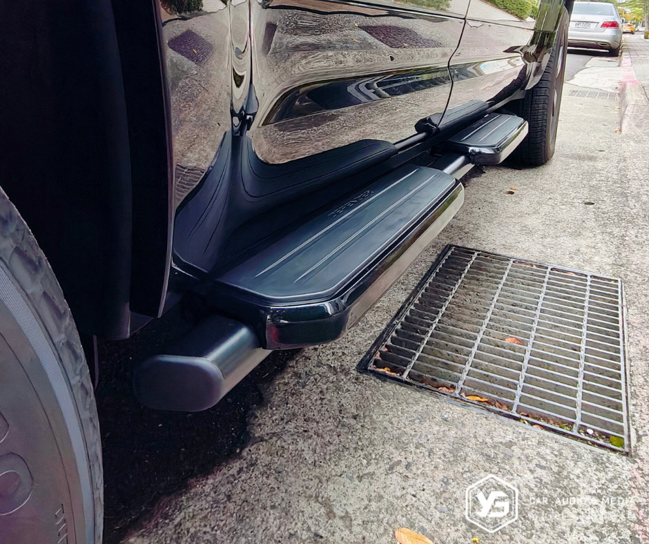 縮圖：Defender |  固定踏板  | 裕森汽車影音