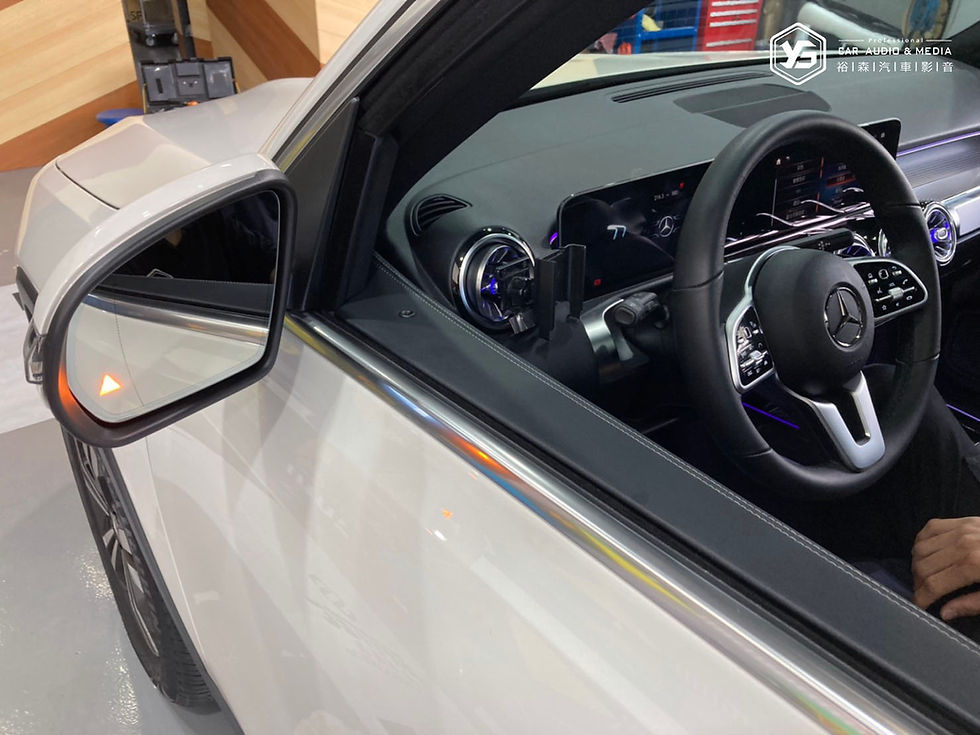 縮圖：Benz GLB | 盲點偵測 | 裕森汽車影音