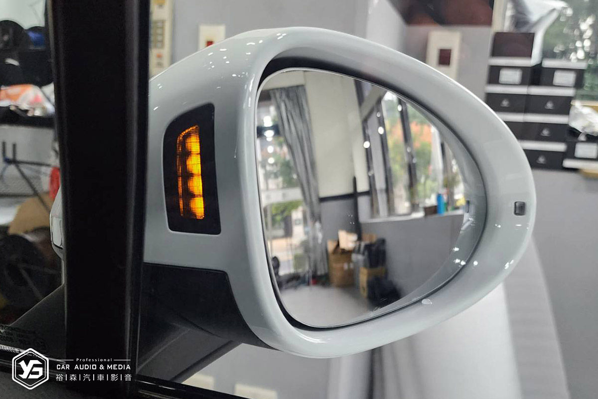 Macan | 原廠盲點偵測 | 裕森汽車影音