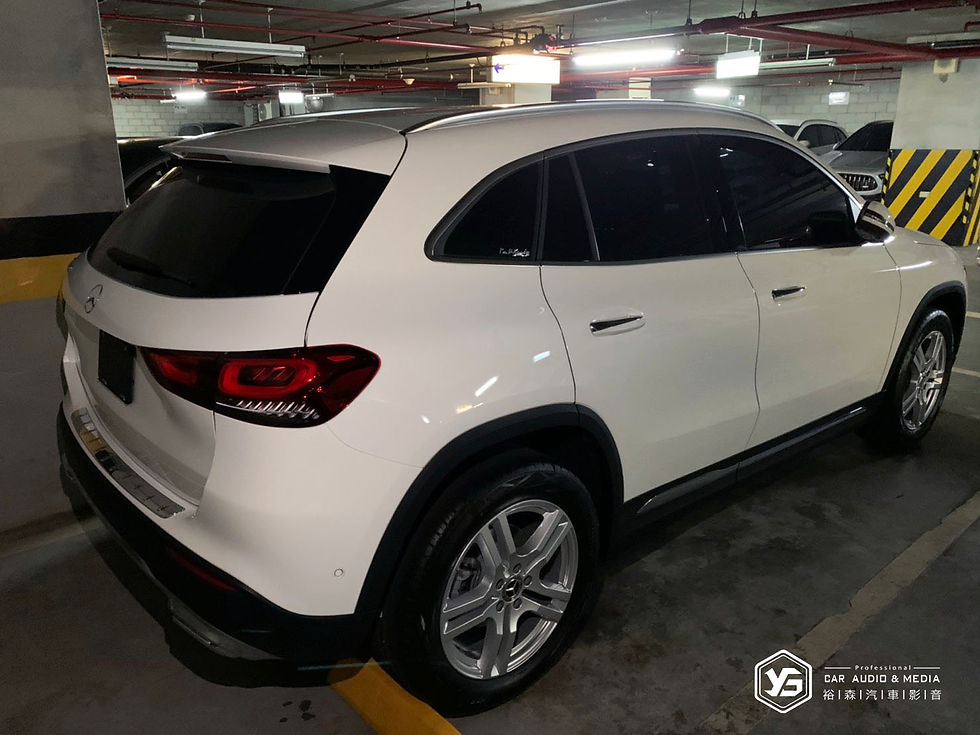 縮圖：Benz GLA | 原廠一腳踢 | 裕森汽車影音