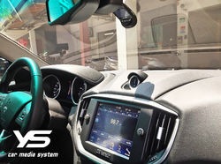 車窗縫合式行車紀錄器