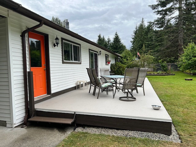 Vinyl Deck Installation
