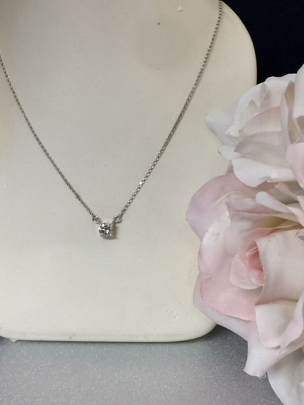 Thumbnail: 14 KT White Gold and Diamond Solitaire Pendant