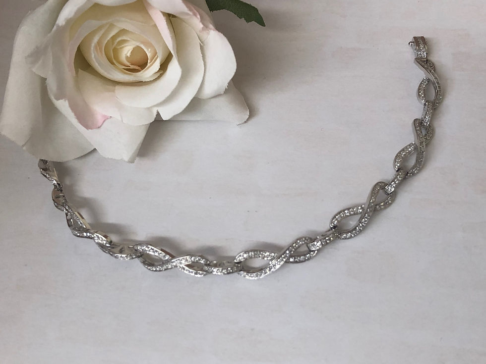 Thumbnail: 14 KT White Gold, and Diamond Infinity Bracelet