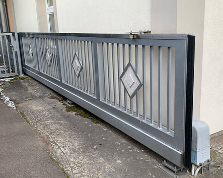 schiebetor-metallbau-steinberger.jpg