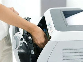 Tres de los problemas más comunes que los usuarios enfrentan con las impresoras.