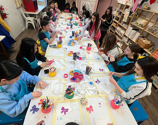 "NEW" Design Your Own Bag & Charm Bar Party