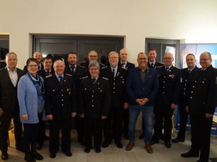 Unerschütterlicher Einsatz: Ortsfeuerwehr Adelheidsdorf ehrt jahrelanges Engagement