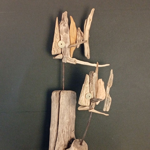 Créations artistiques en bois flotté issu de l'océan atlantique. L a Rochelle, Ile de Ré.