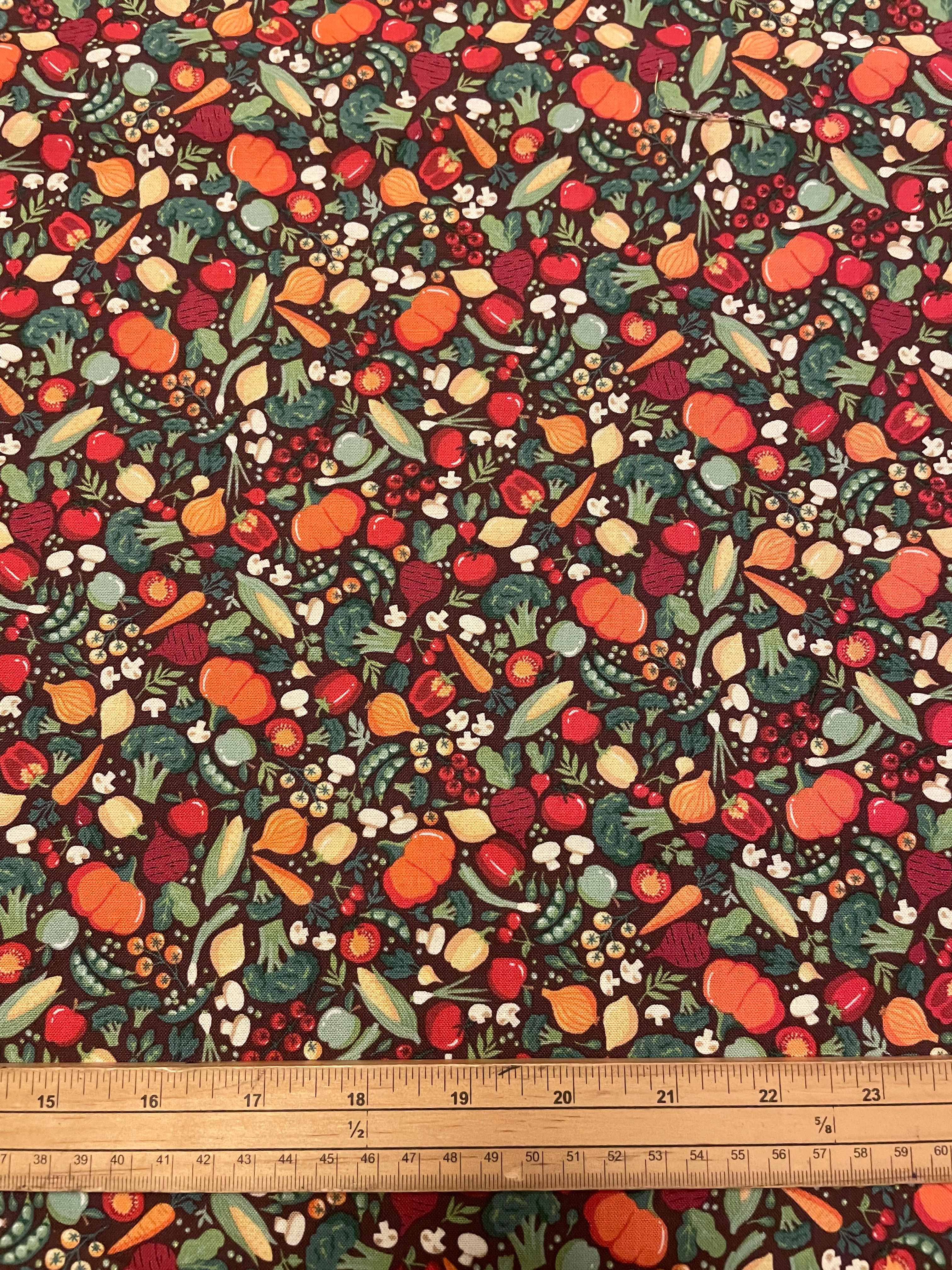 Fun On The Farm - Market Fruit & Veg - Brown - 100% Cotton