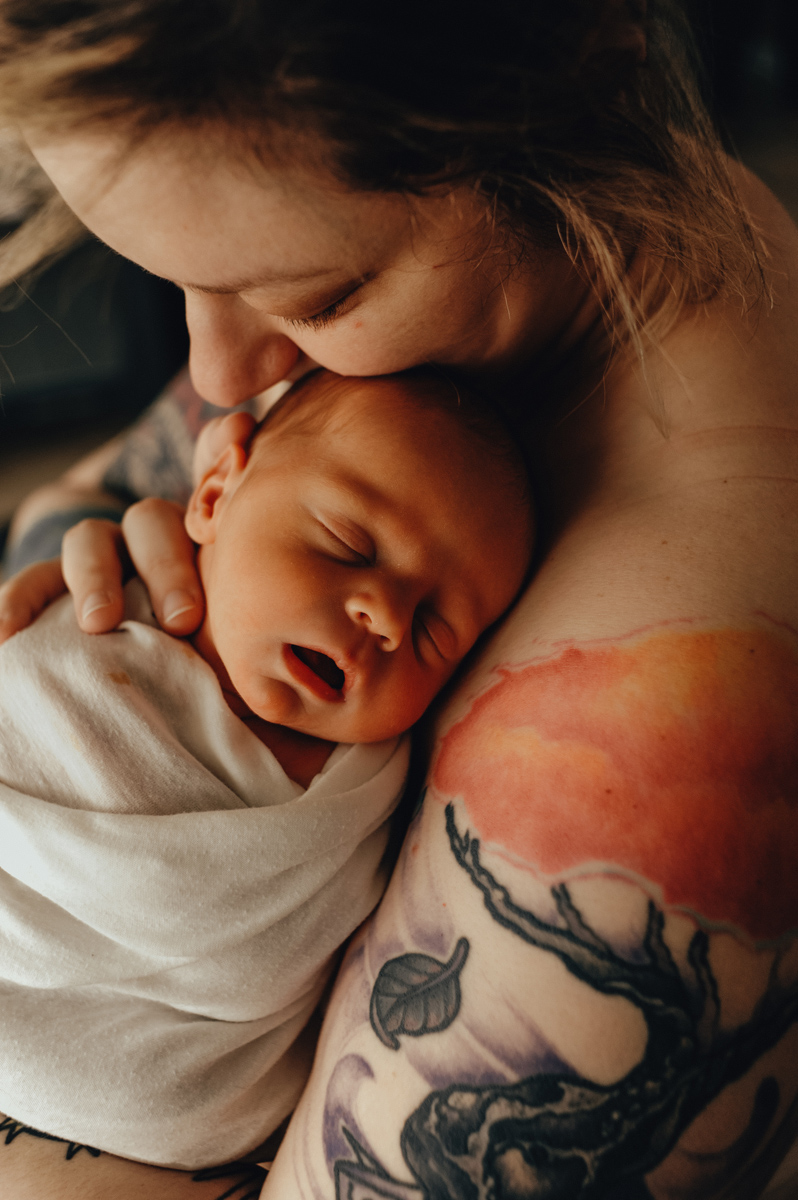newborn photographers near me