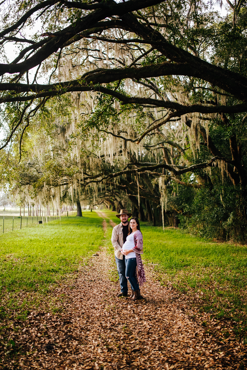 maternity photos in jacksonville