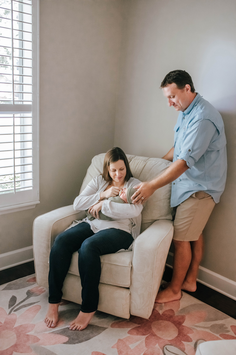 lifestyle newborn photographer in st johns fl
