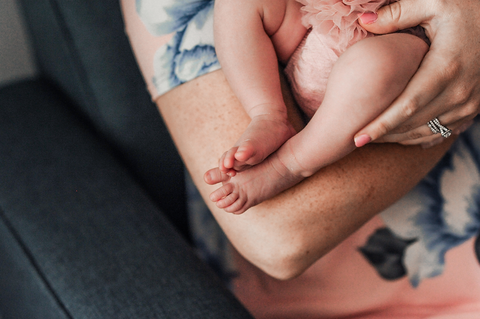 in home newborn photographer near me