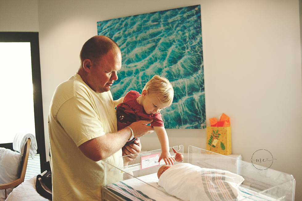 in-hospital-newborn-photographer-near-me